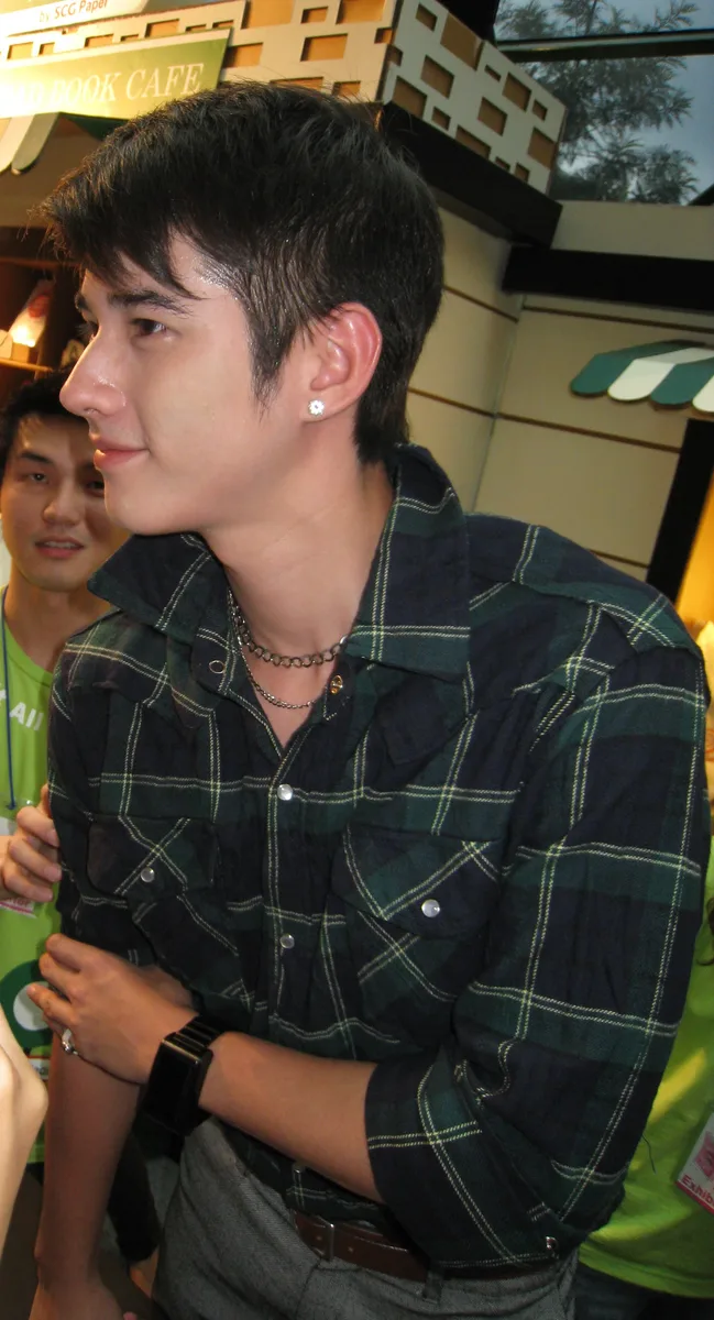 Mario Maurer